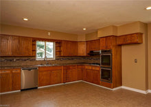 Load image into Gallery viewer, 14404 Krems, Maple Heights, OH 44137